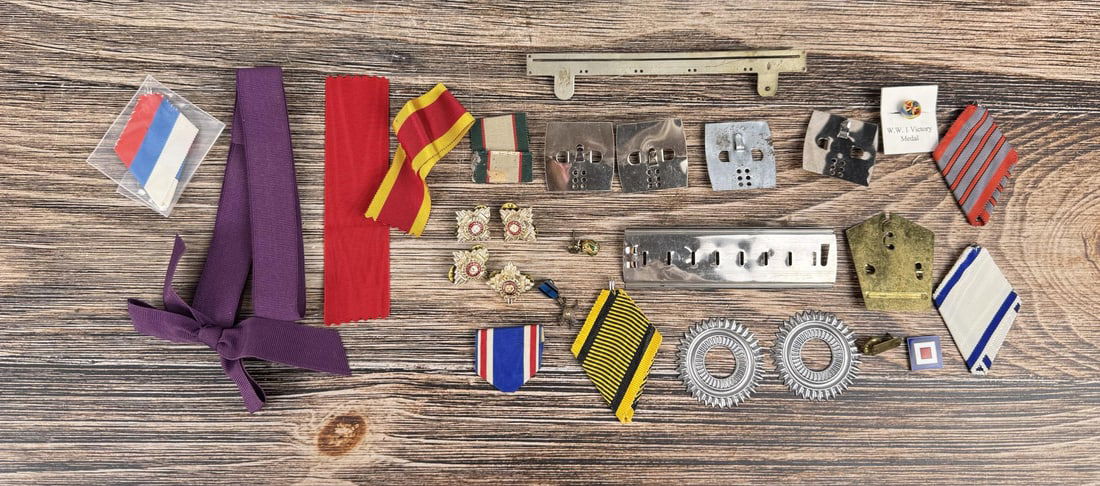 Collection of Military Ribbons and Ribbon Bars: Nice grouping.