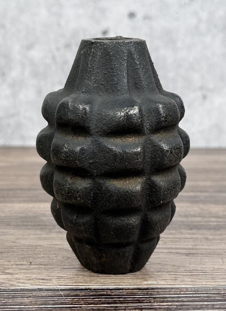 WW2 US Mark II Pineapple Grenade Solid Base (1 of 6)