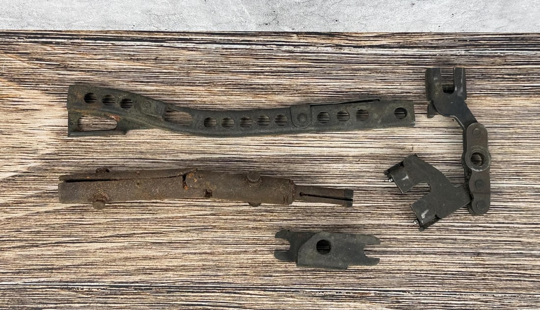 Yugoslavian MG42 Parts: Relic/dug condition