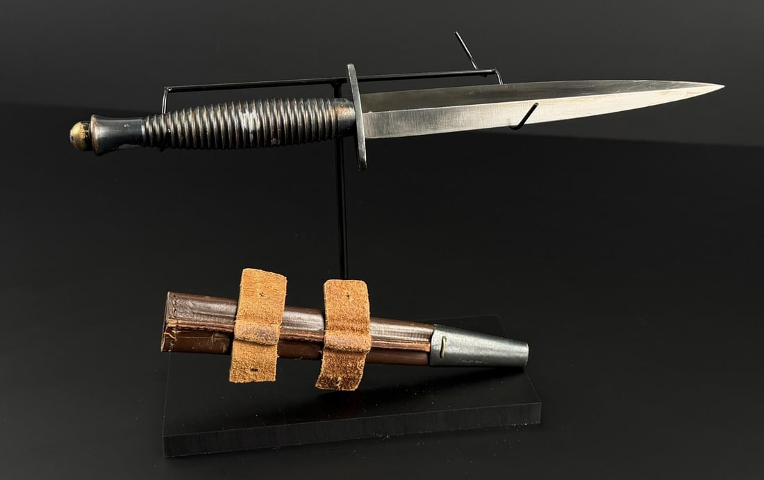 Third Pattern Fairbairn Sykes Fighting Knife (1 of 5)