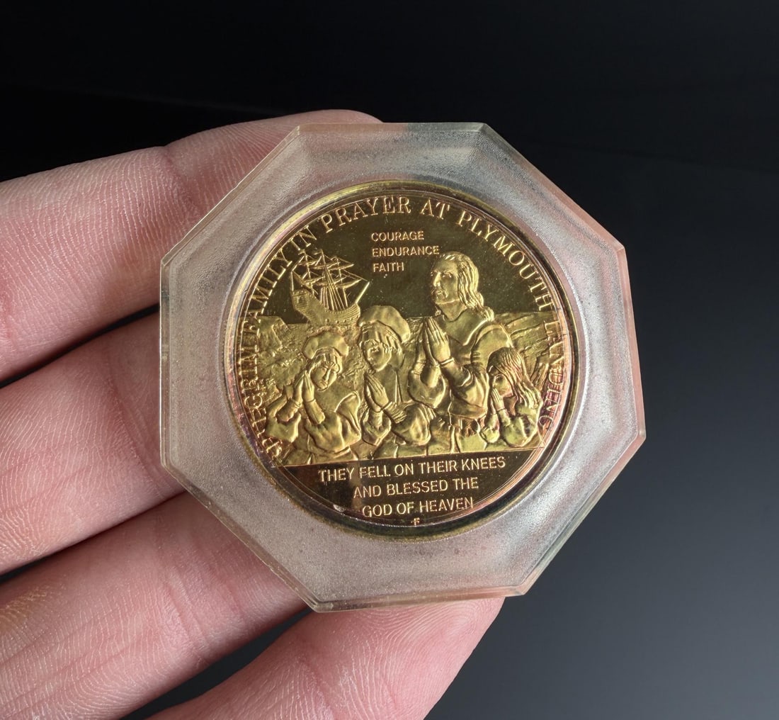 Mayflower Crossing Anniversary Sterling Coin: 1620-1970. Franklin Mint.