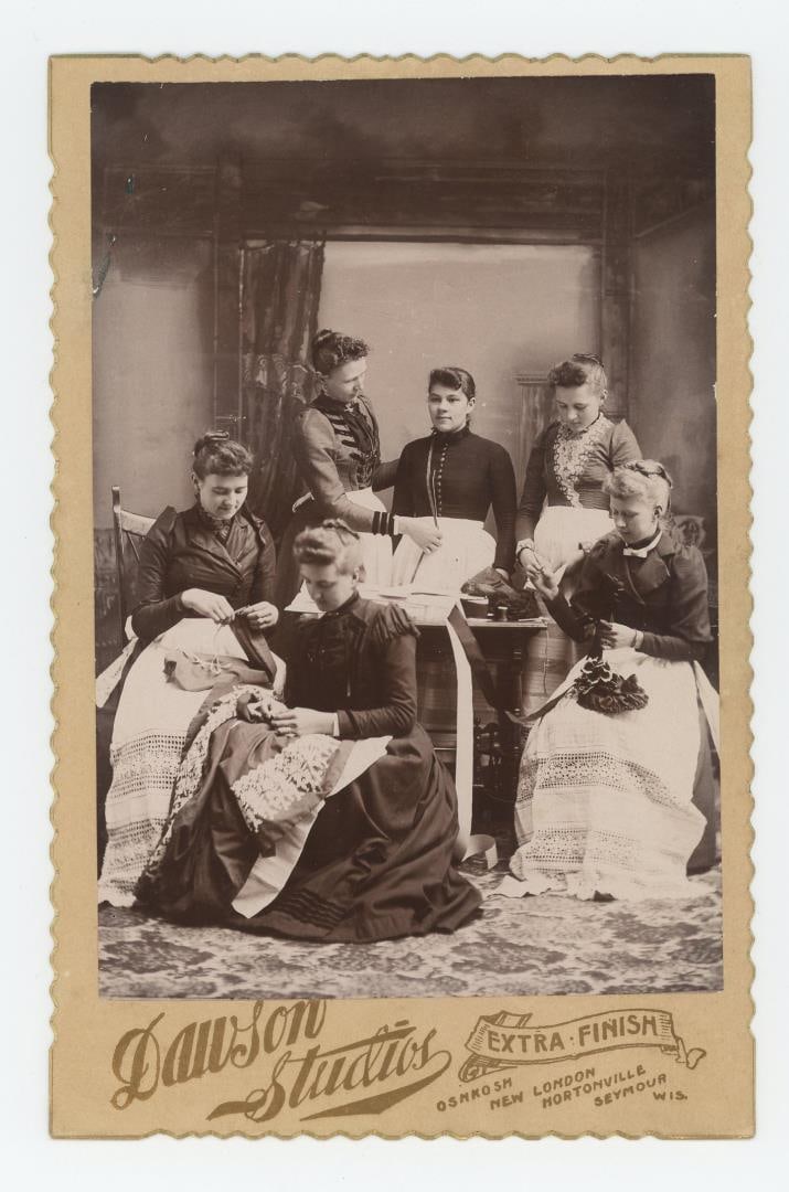 Seamstresses Occupational Cabinet Photo Wisconsin (1 of 3)