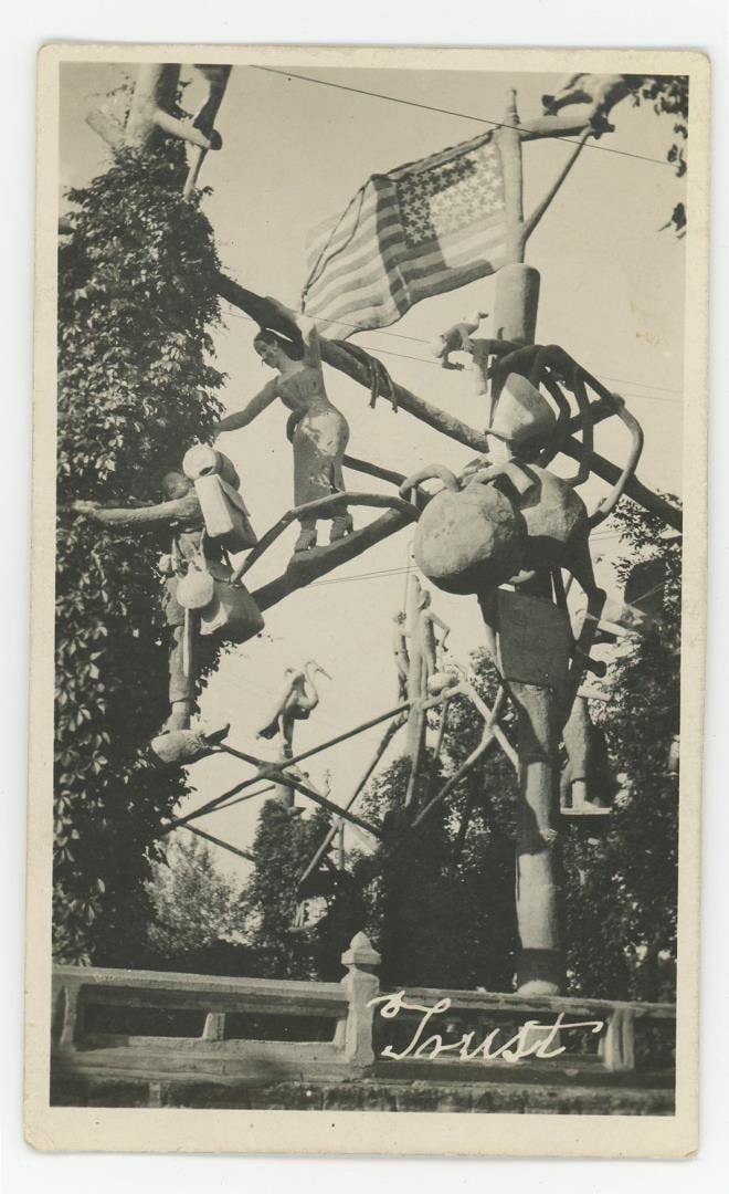 S.P. Dinsmoore Lucas Kansas RPPC Postcard: Foust.