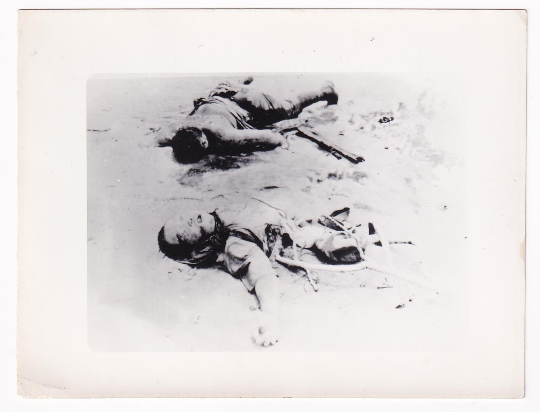 WW2 Iwo Jima Dead Japanese Soldiers Photo: 4" by 5".