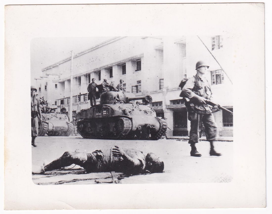WW2 US Army Tanks In Manilla Philippines Photo (1 of 3)
