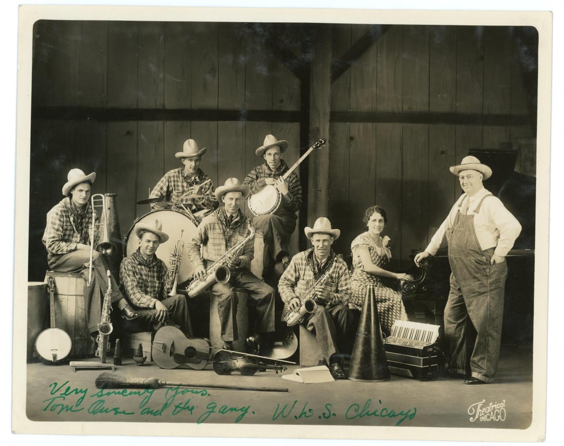Tom Owen and the Gang Country Music Photo (1 of 3)