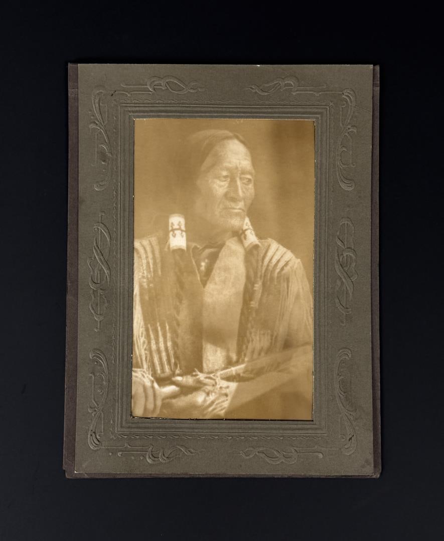 Carl Moon Venturo of Taos Indian Photo (1 of 6)