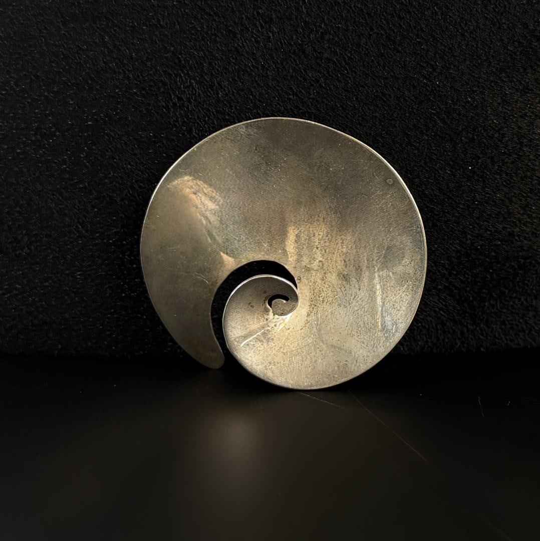 Taxco Mexico Sterling Silver Abstract Brooch: 1 3/4" by 1 7/8". 14.4 grams.