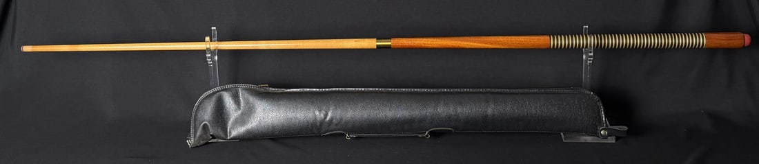 Sampaio Pool Cue and Case (1 of 10)