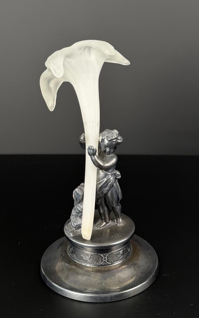 Reed & Barton Silver Plate Epergne: 9 1/4" by 5 1/2" by 5".