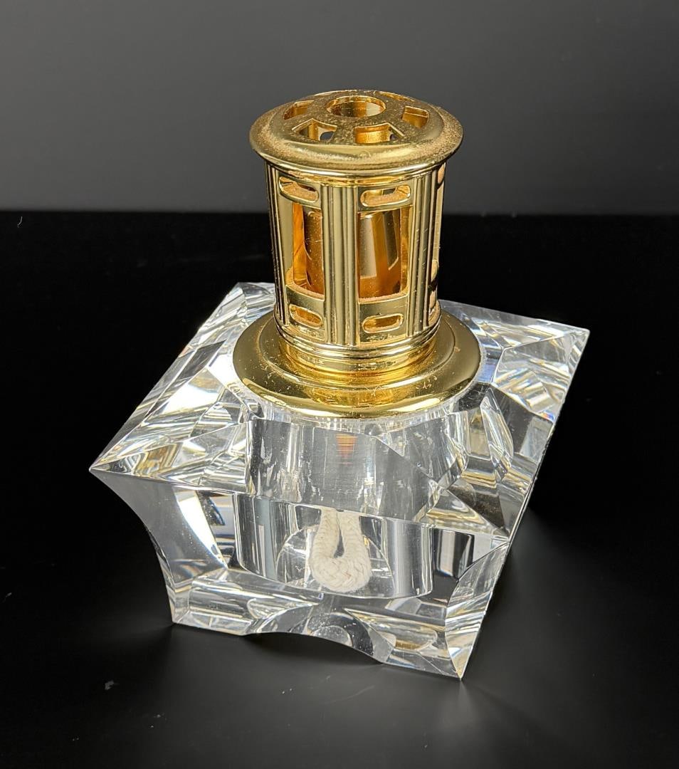 Krystalique Scent Burner: 4 7/8" by 4" by 4".