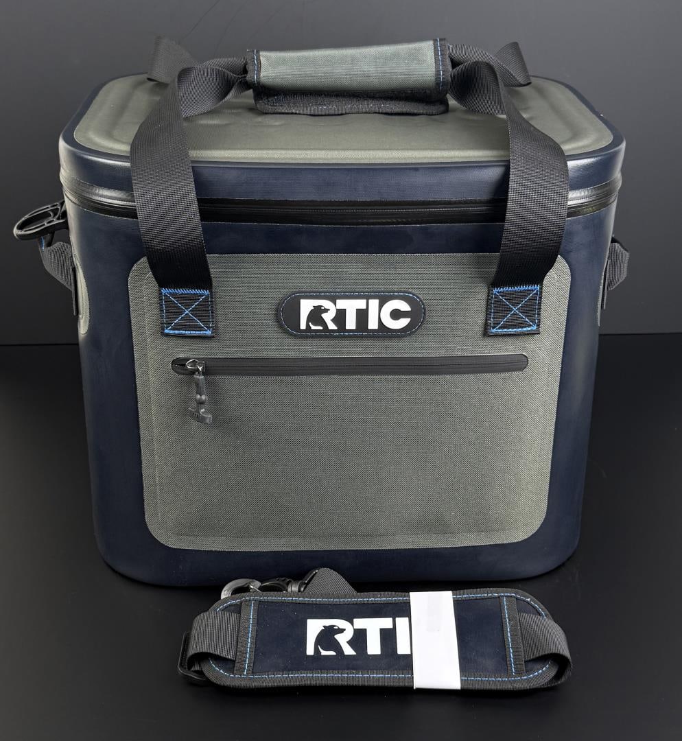 Rtic 30 Can Soft Cooler (1 of 7)