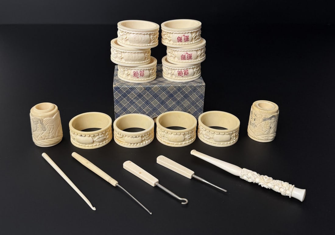 Group of Ivory Napkin Rings Montana Residents Only (1 of 14)