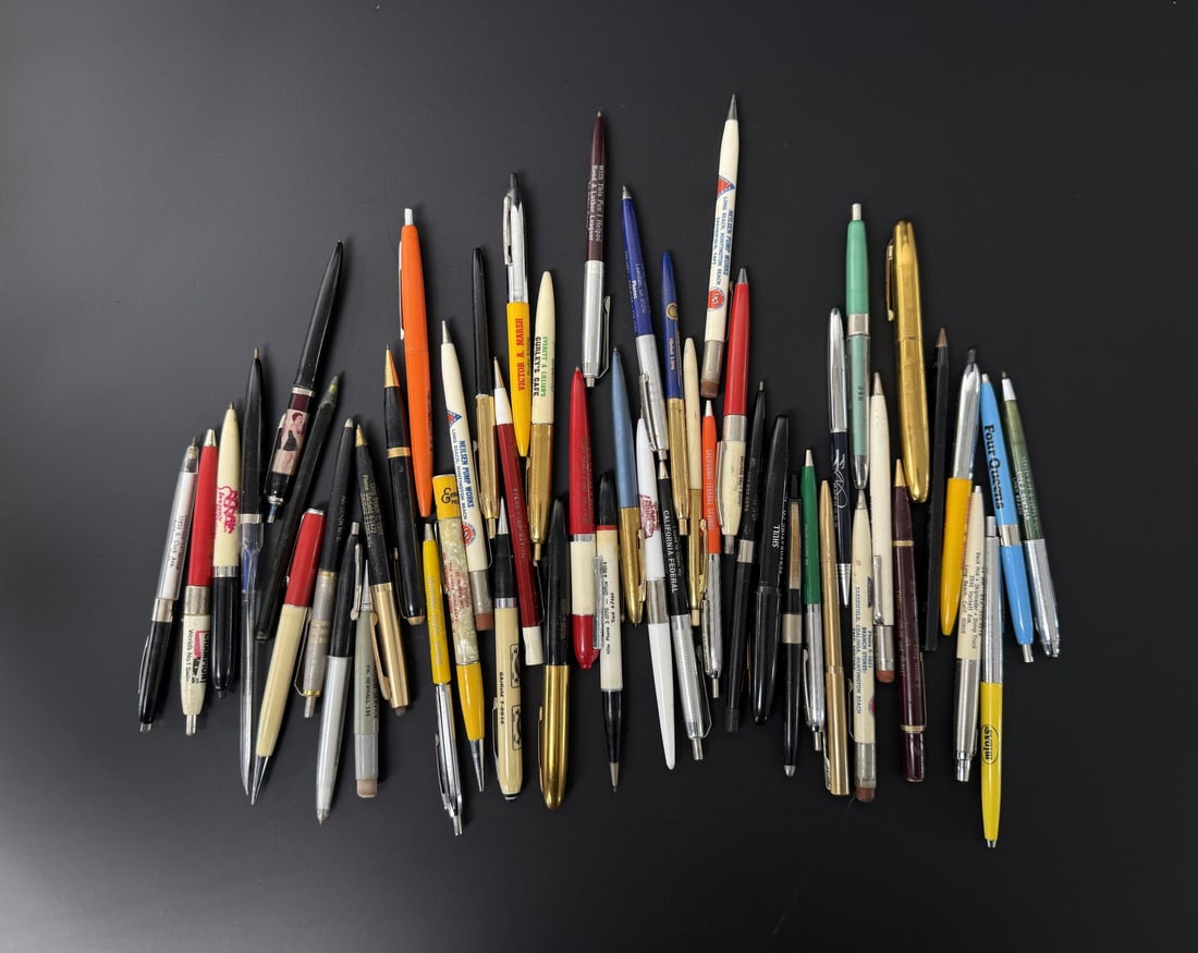 Large Collection of Vintage Advertising Pens (1 of 5)