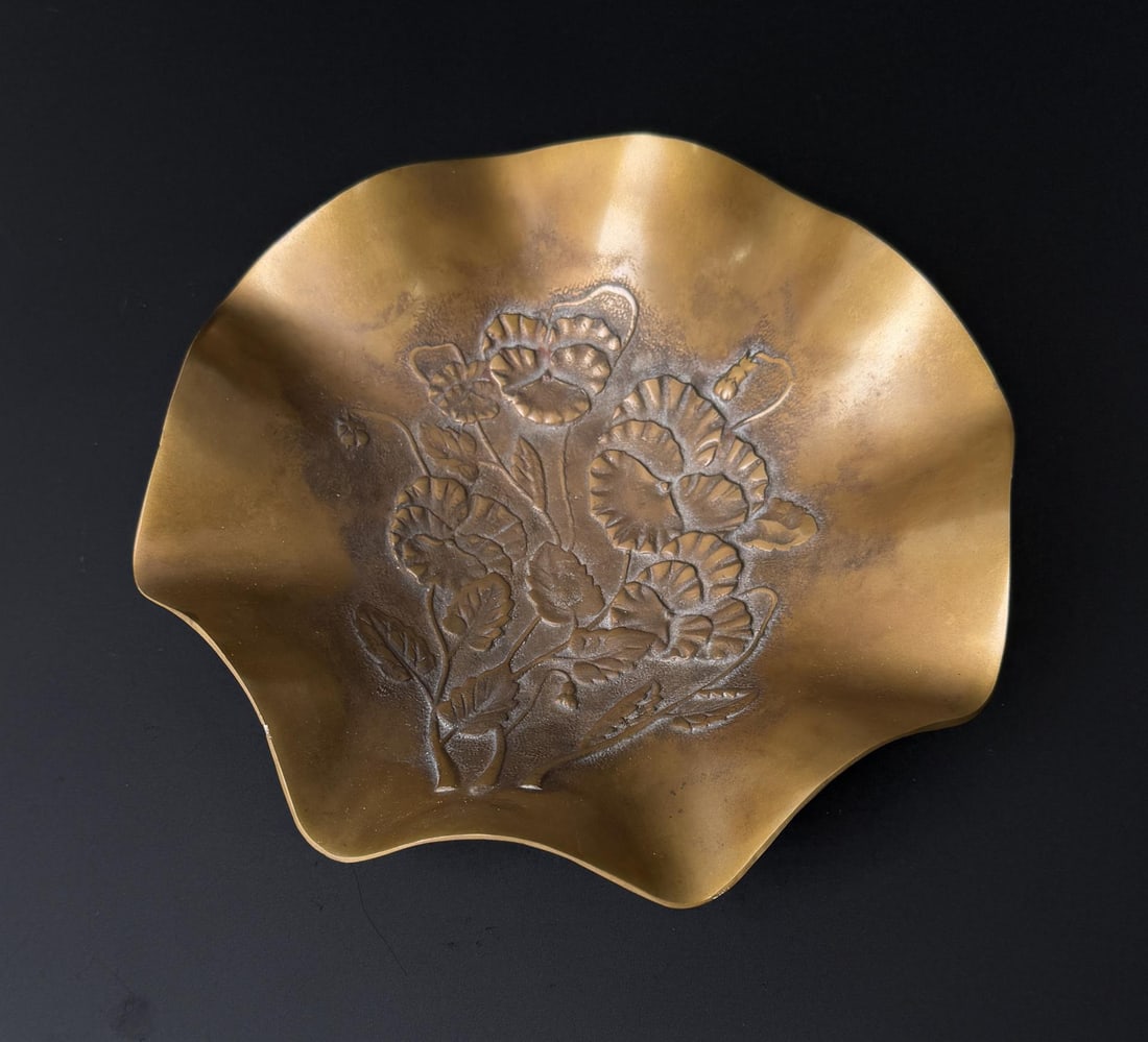 Brass Pansy Flower Dish Bowl: 8" Diameter