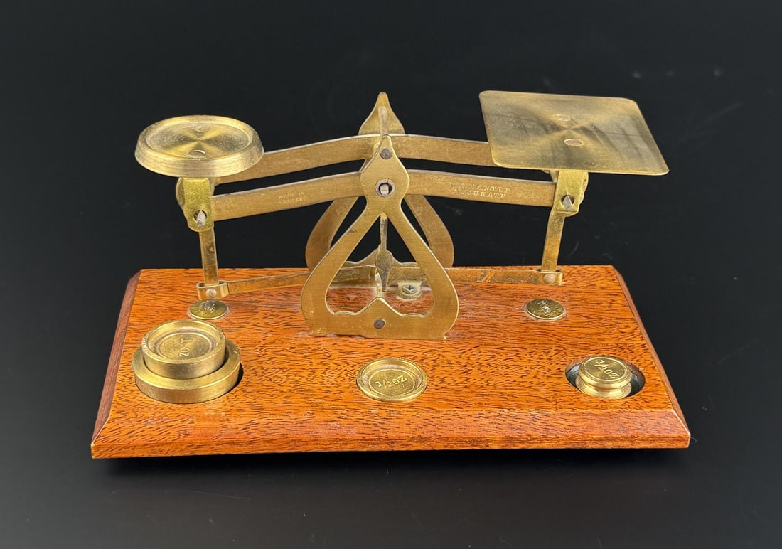 Gold Rush Assayers Scale and Weights: 7" by 3 7/8" by 3 3/8"