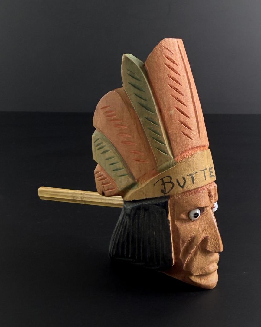 Butte Montana Wood Carved Indian Pipe: 5 1/2" by 4 1/8" by 1 1/2"