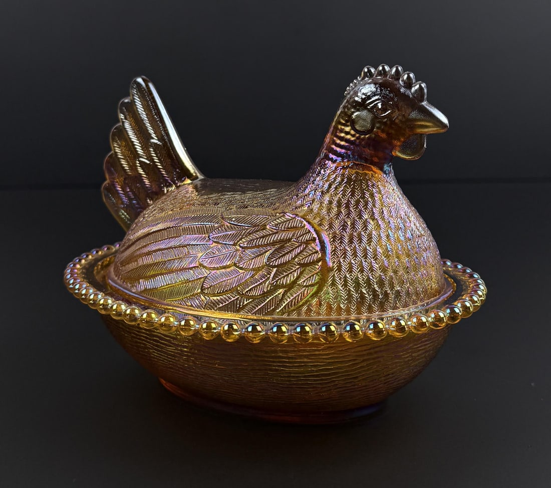 Indiana Glass Carnival Hen on Nest (1 of 7)