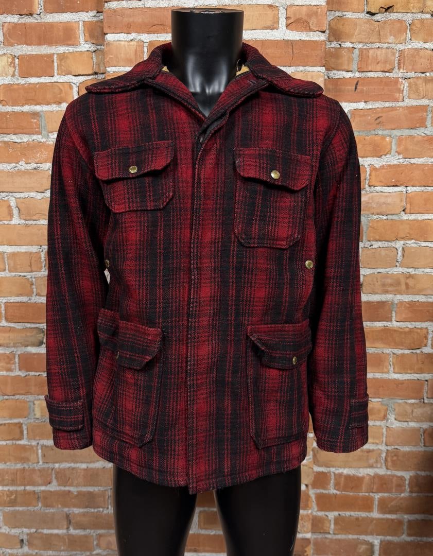 Vintage Woolrich Buffalo Plaid Mackinaw Jacket: 20 1/2" armpit to armpit, 30 1/2" long, 17 1/2" shoulder to shoulder.