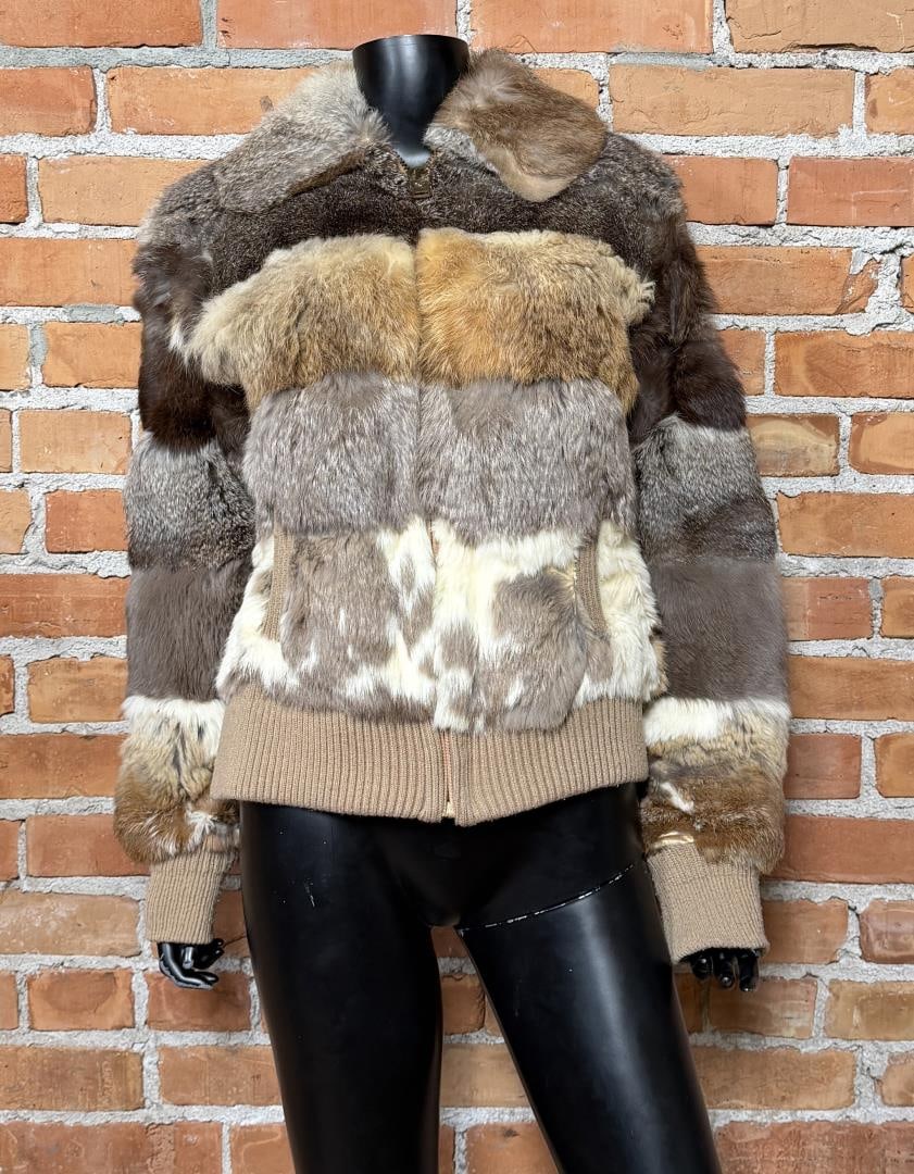 Vintage City Furs Fox Fur Bomber Jacket: Some wear in areas as shown. 19" armpit to armpit, 23 1/4" long, 18" shoulder to shoulder.