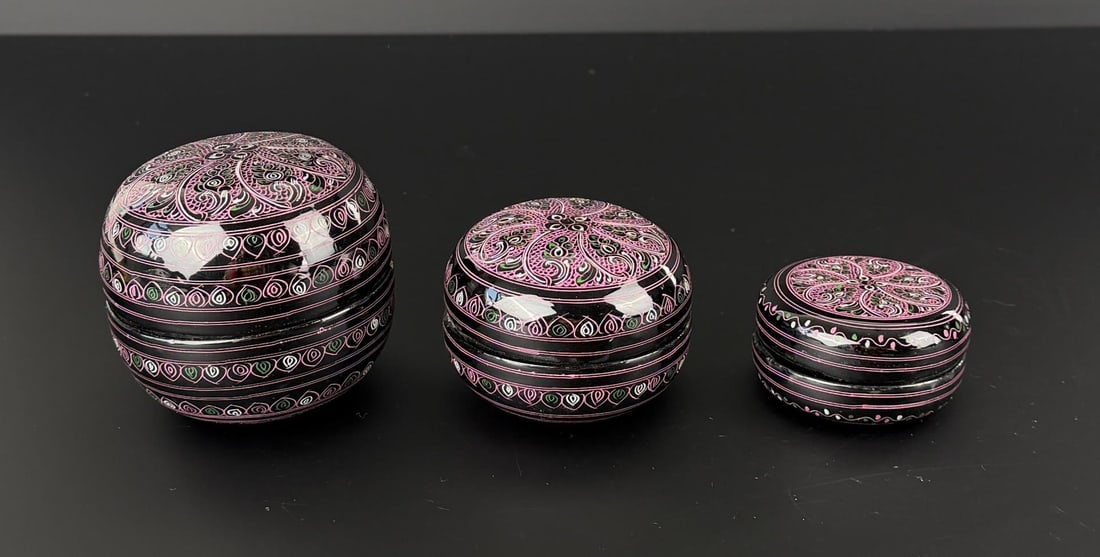 Thai Black Lacquer Nesting Bopwls: 3 3/8" by 3 5/8" by 3 3/4".