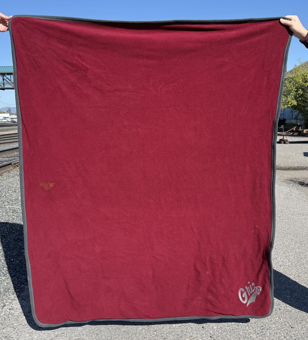 University of Montana Grizzlies Blanket (1 of 7)
