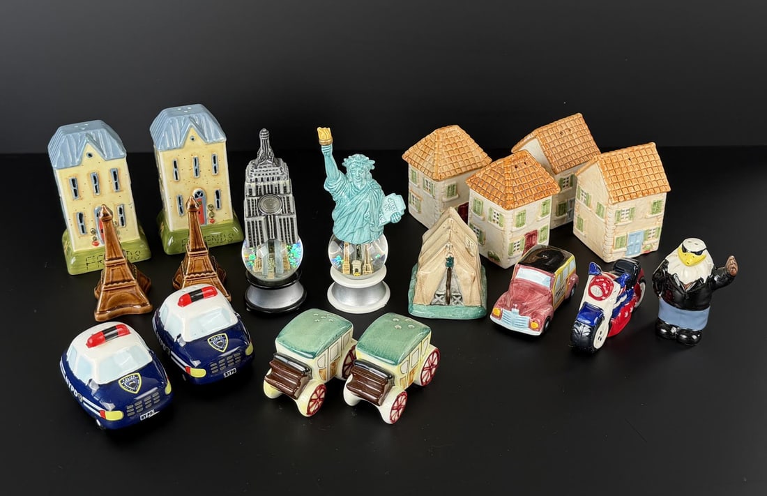 Collection of Building Salt & Pepper Shakers: Nice grouping