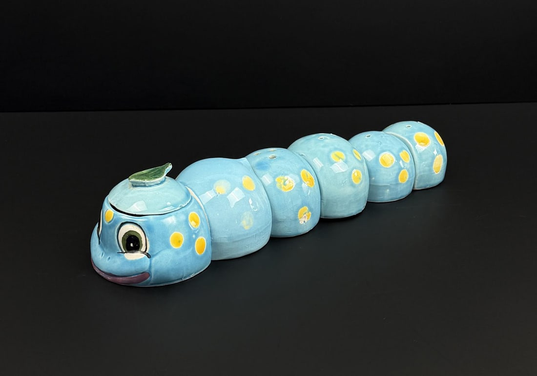 Caterpillar Condiment Shaker Set (1 of 11)