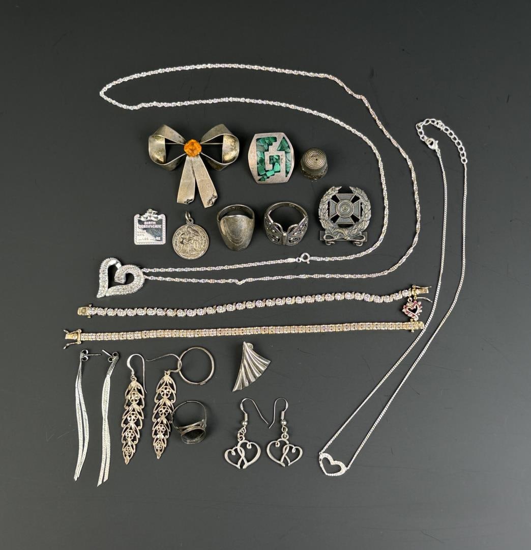 Collection of Sterling Silver Jewerly: 95 grams total weight.