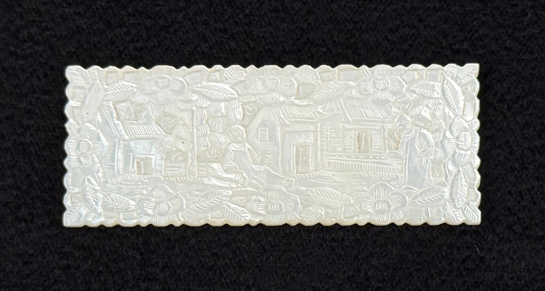 Chinese Mother of Pearl Gaming Counter Chip: 1 7/8" long.