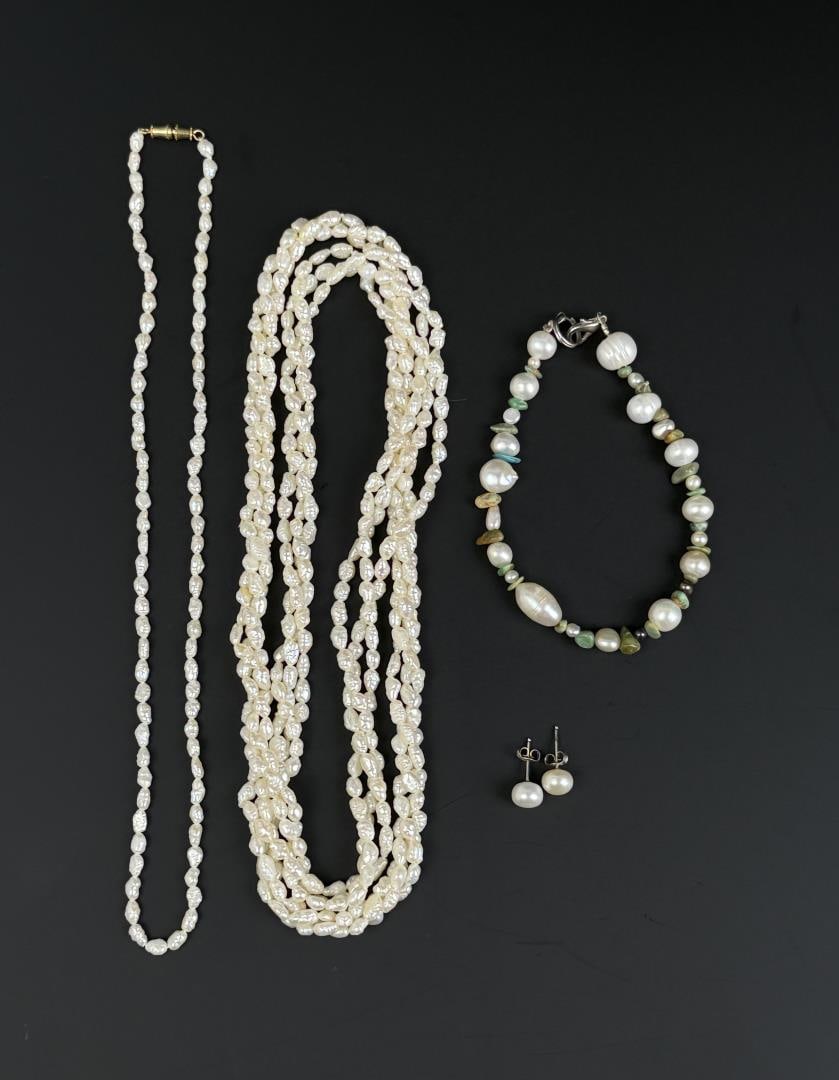 Collection of Cultured Pearl Jewelry (1 of 4)