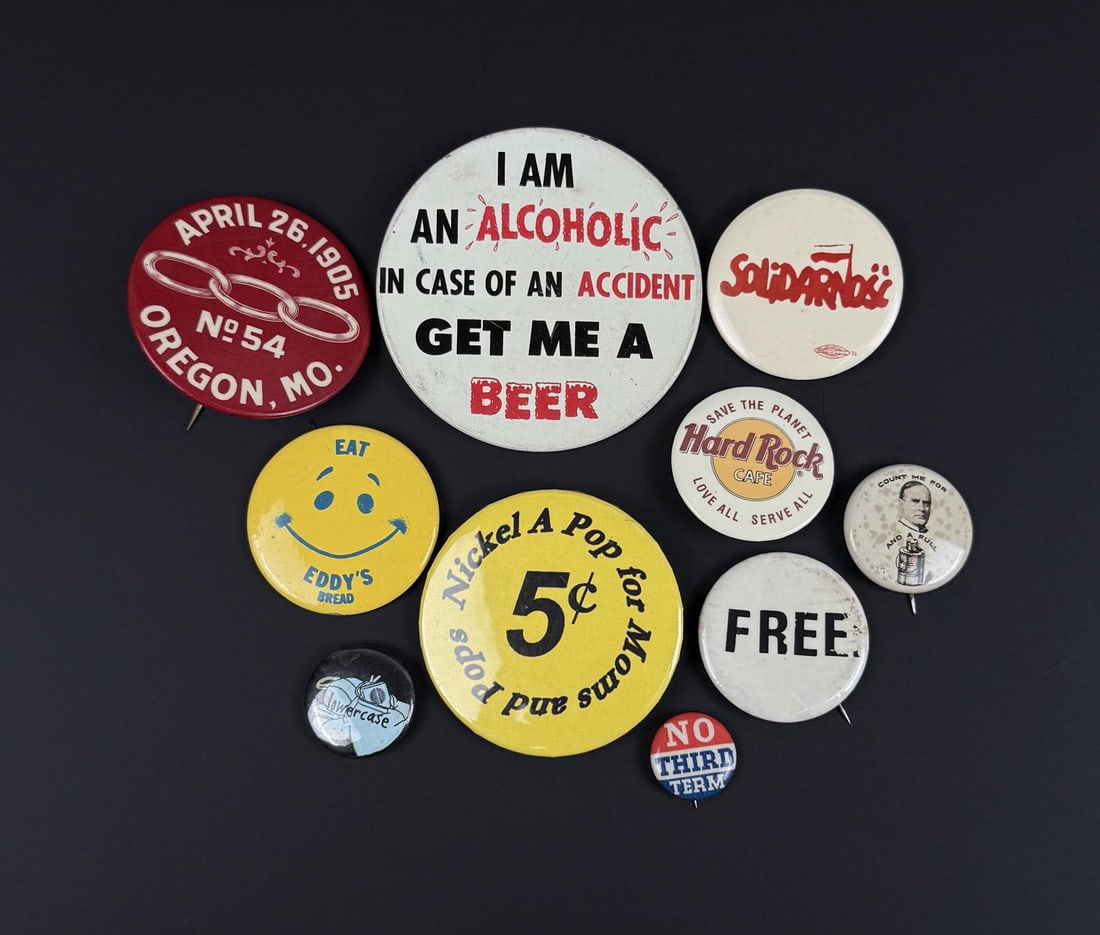 Vintage Political and Social Activist Pins: Nice grouping.