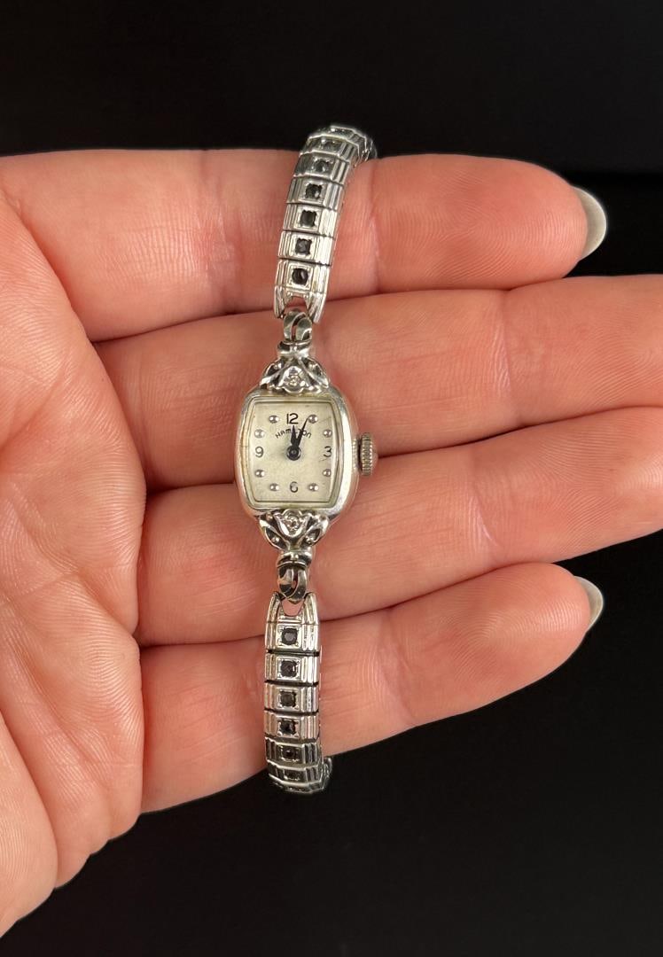14K Gold Hamilton Ladies Art Deco Wristwatch: Watch is not in working condition.