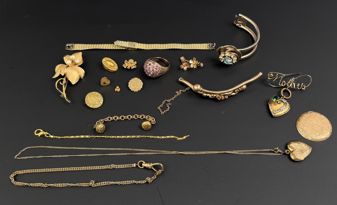 Collection of Gold Filled Jewelry Findings (1 of 10)