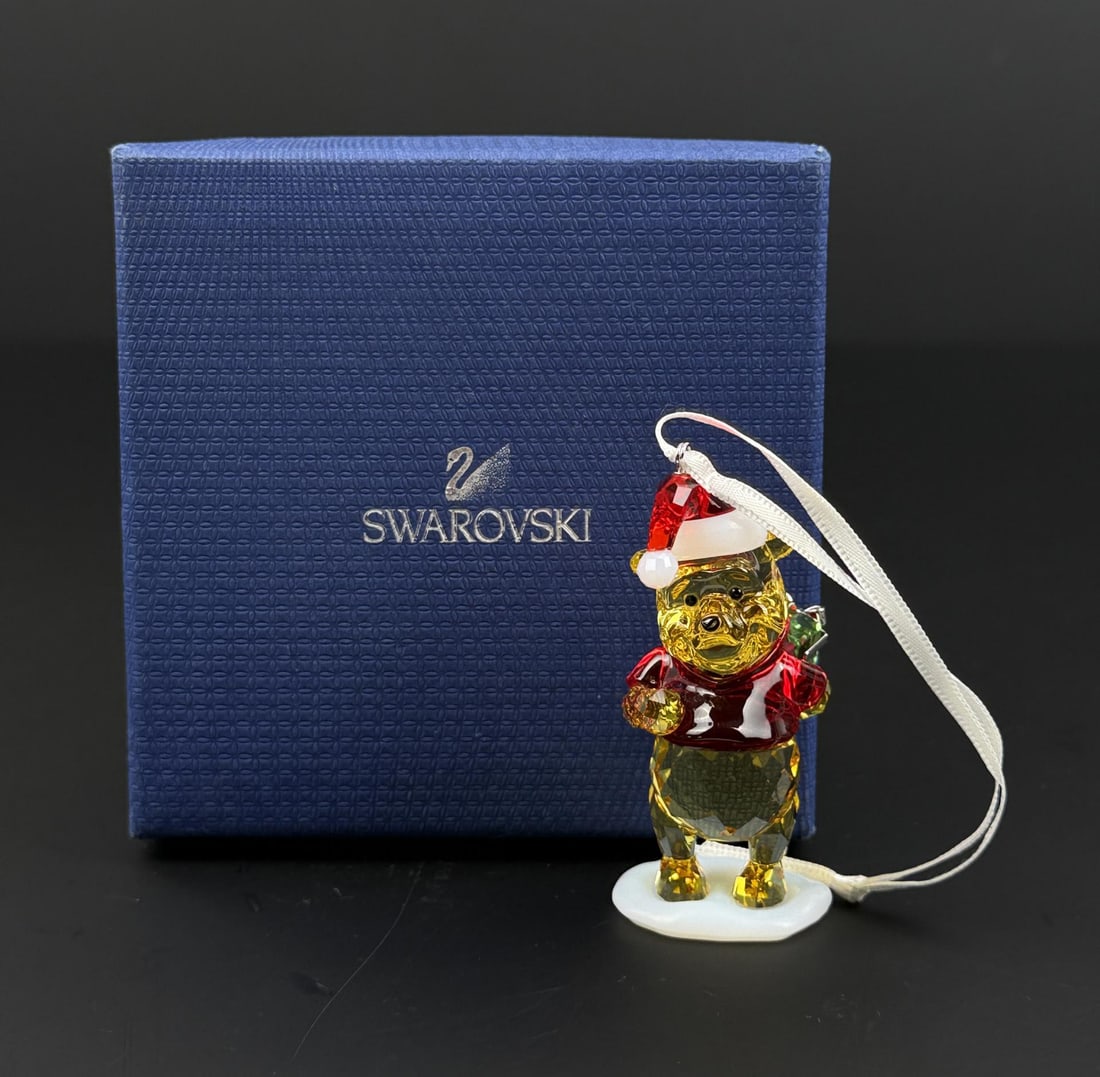 Swarovski Winnie the Pooh Christmas Ornament: Nice example in box
