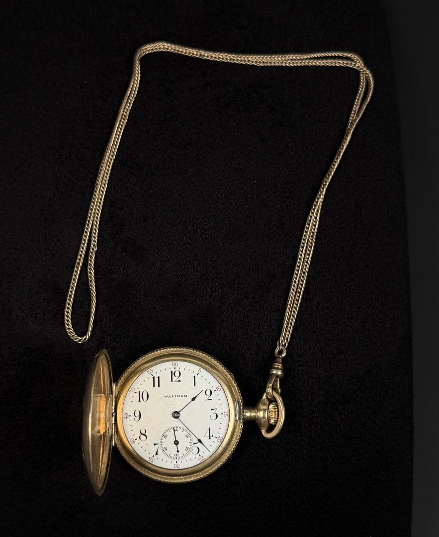 Waltham Lady Waltham Pocket Watch (1 of 10)