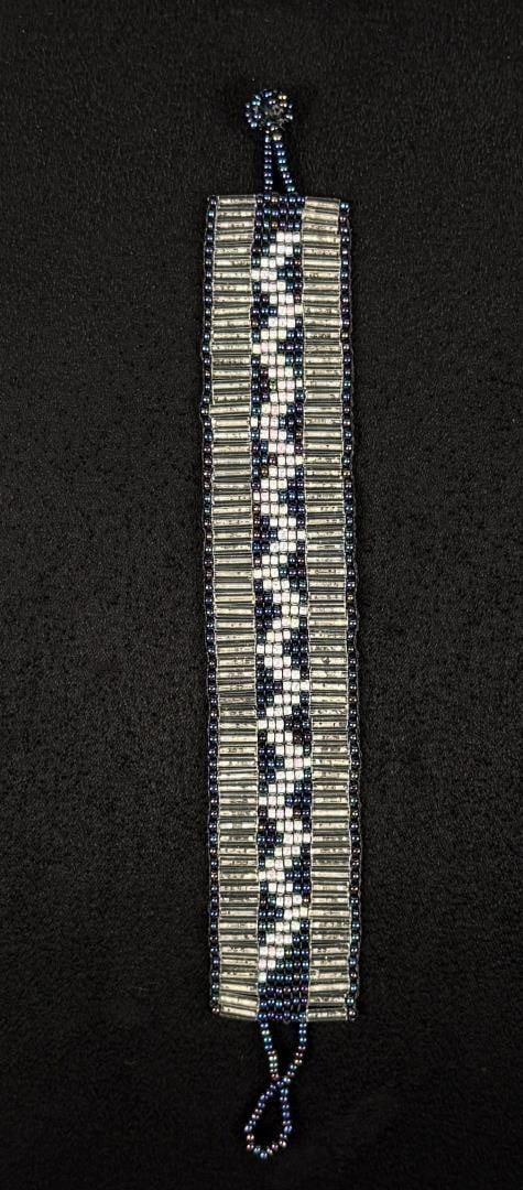 Native American Indian Beaded Bracelet (1 of 7)