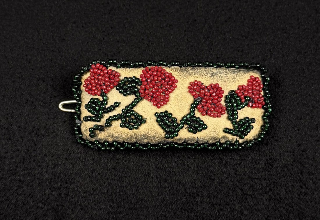 Alaskan Inuit Eskimo Beaded Hair Barrette (1 of 4)