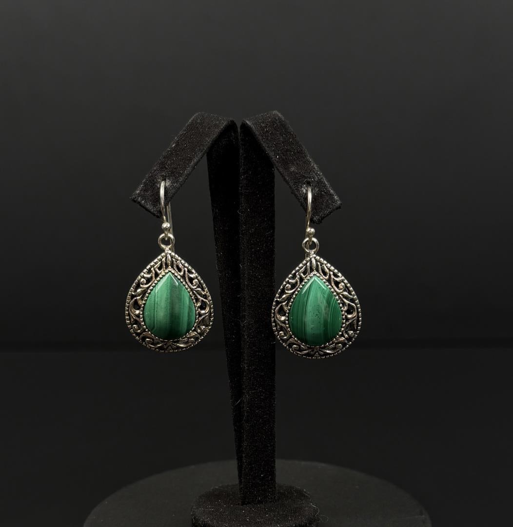 Sterling Silver Malachite Earrings: 12.79 grams. 1" long.