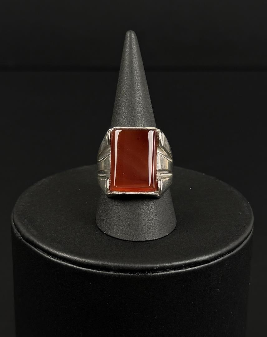 Art Deco Sterling Silver Carnelian Ring: 17.23 grams. Size 13 1/2