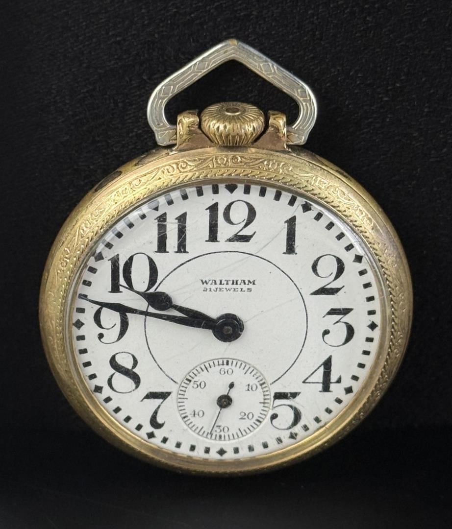 Antique Waltham Riverside Pocket Watch: Working.