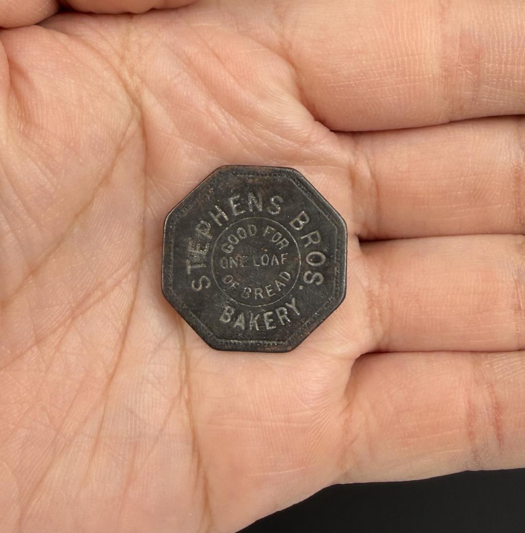 Stephens Bros Bakery Layton Utah Token: Good for one loaf of bread.