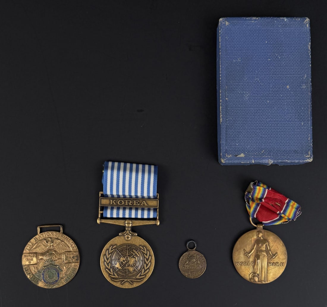 WW2 and Korean War Medals: Nice grouping
