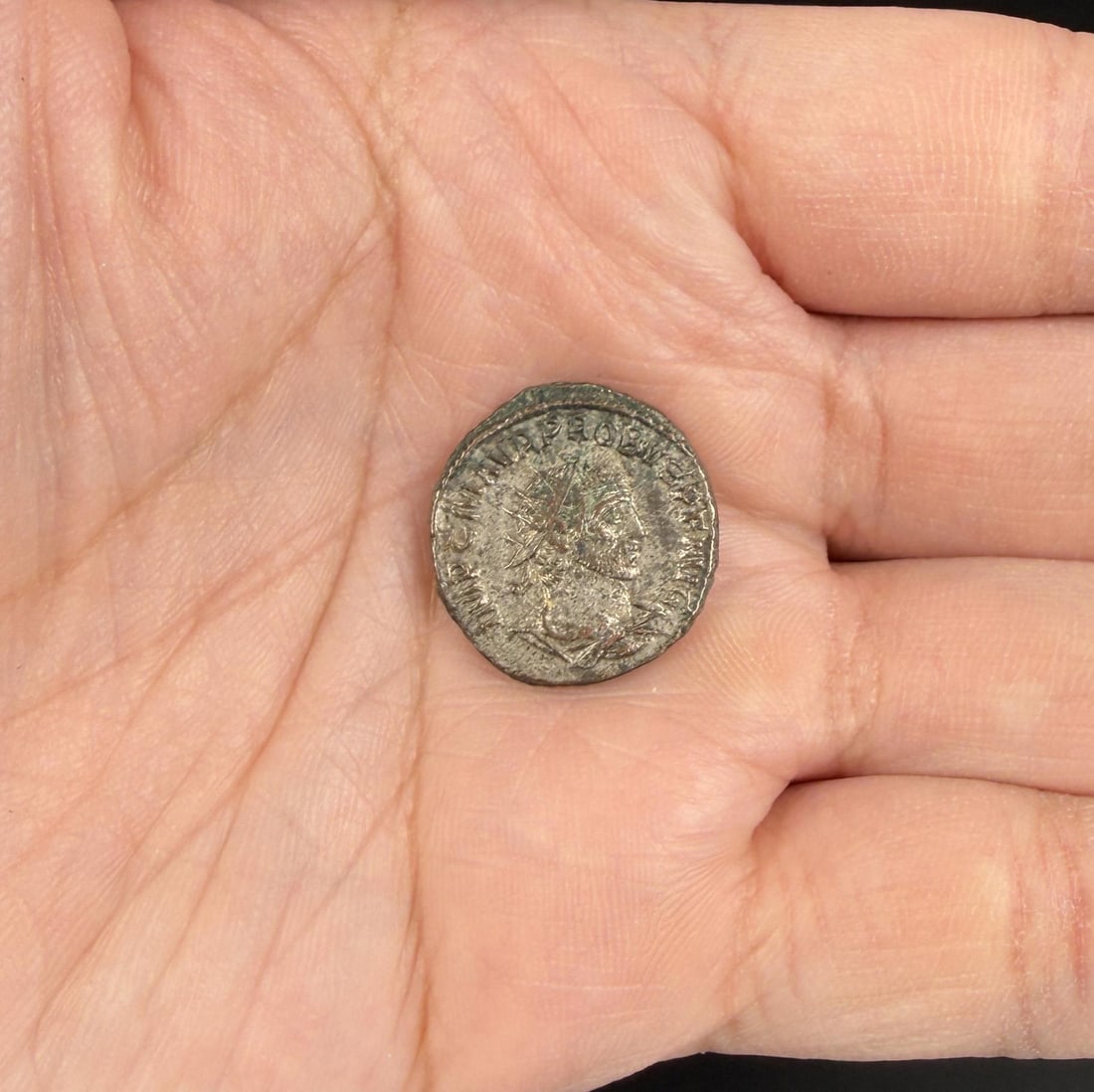 Ancient Roman Gallienus Antoninianus Coin: 4.75 grams.