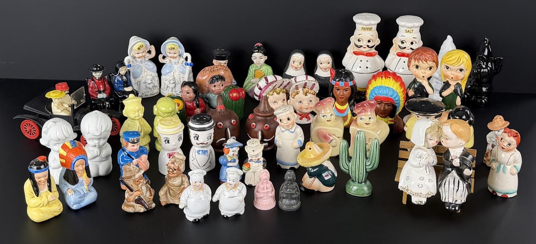 Collection of Figural Salt & Pepper Shakers (1 of 14)
