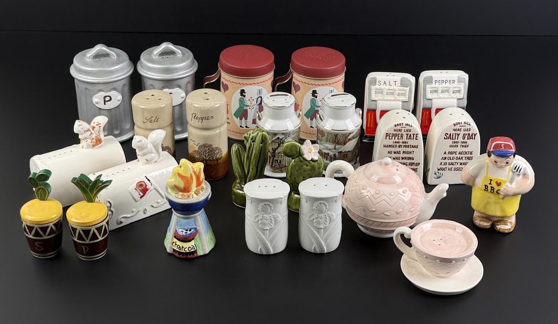 Collection of Salt & Pepper Shakers: Nice grouping