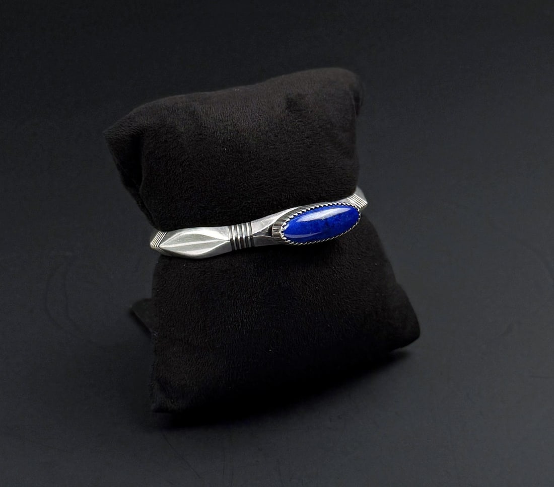 Will Denetdale Navajo Sterling Lapis Bracelet (1 of 9)
