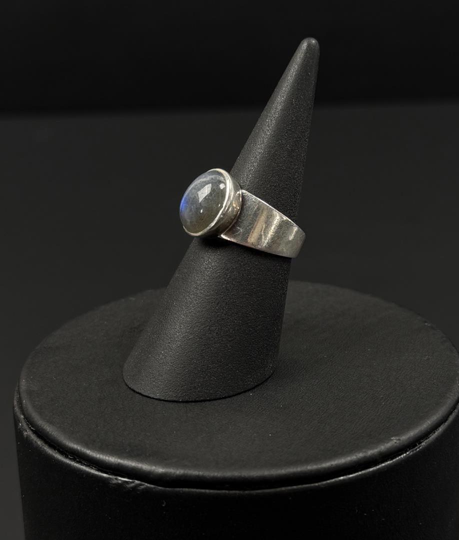 Sterling Silver Labradorite Ring - 3