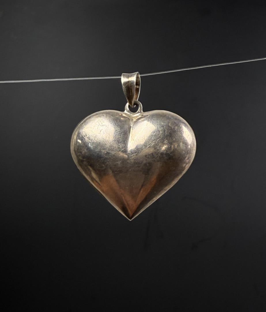 Taxco Mexico Sterling Silver Heart Pendant: 7 grams. 1 1/8" by 1".