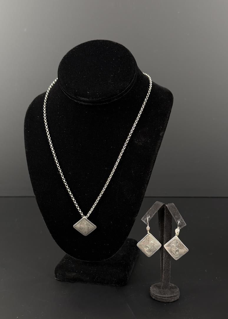 Wolfe Catherine Popesco Sterling Silver Jewelry: 12.6 grams.
